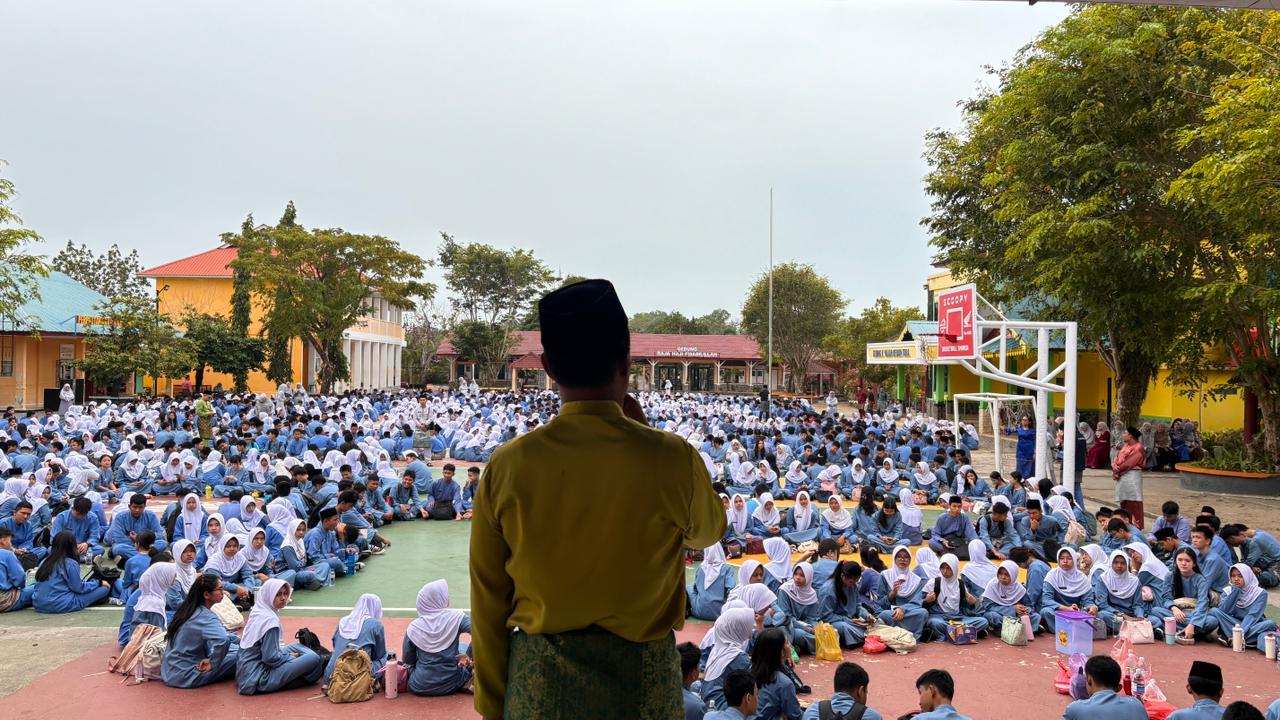 Moderasi Beragama: Kebersamaan SMAN 1 Tanjungpinang Sambut Tahun baru Imlek 2547 dan Puasa Ramadan 1447 Hijriah
